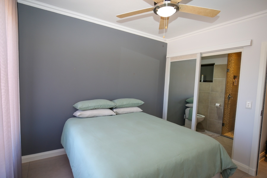 3 Bedroom Property for Sale in The Hill Western Cape